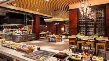 酒吧(店内)