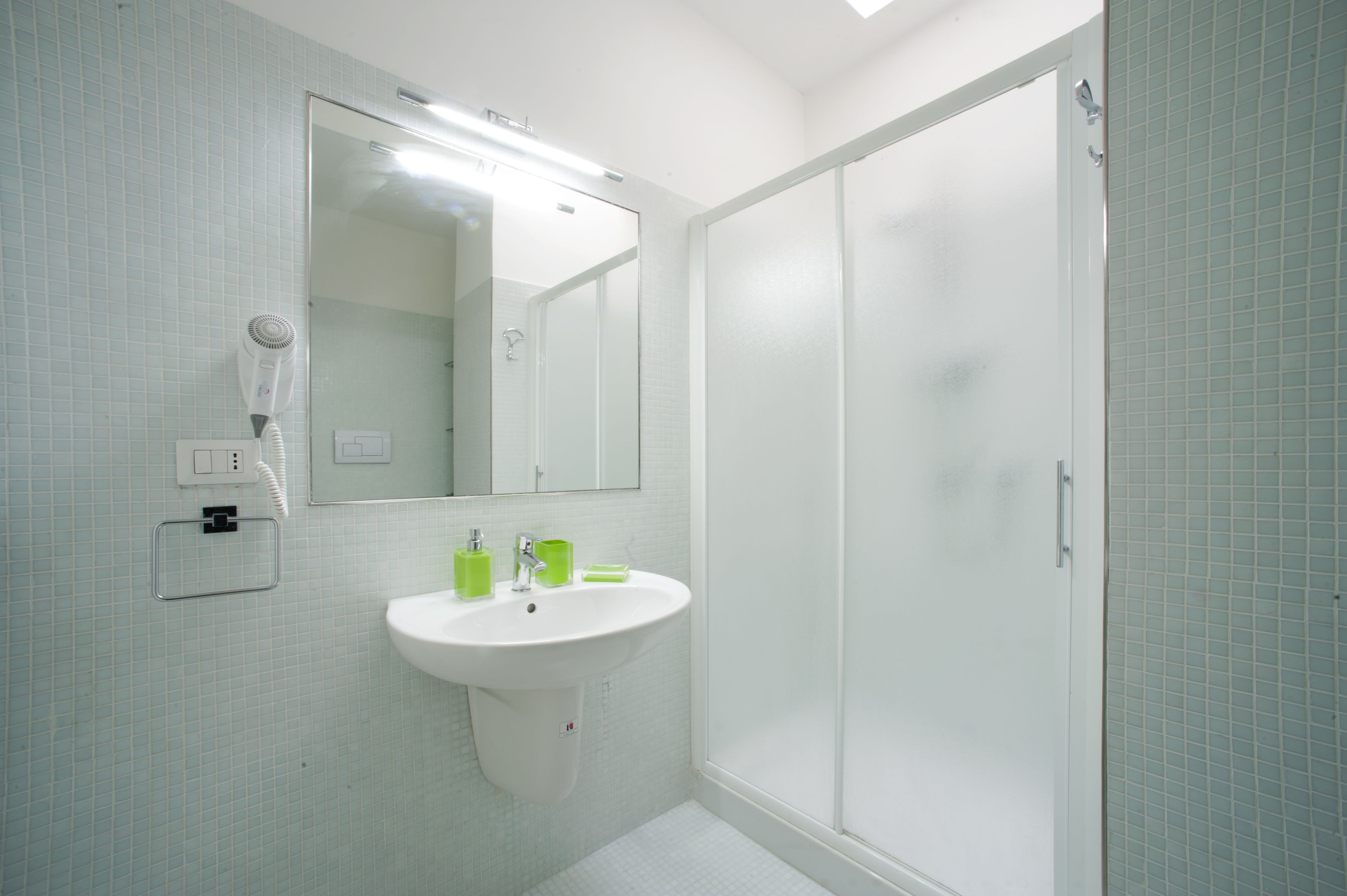 Appartamento, 1 camera da letto | Bagno | Doccia, set di cortesia gratuito, asciugacapelli, bidet