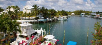 Rumrunners Villa by Living Easy Abaco