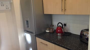 Studio, Private Bathroom, Garden View (GroundFloor-Self catering) | Private kitchen