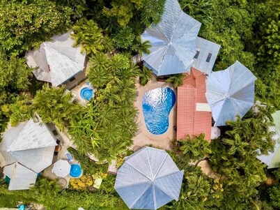 Hotel Tamarindo Village