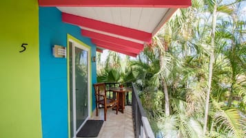 Camera con 2 letti singoli, 1 camera da letto, vista piscina | Balcone