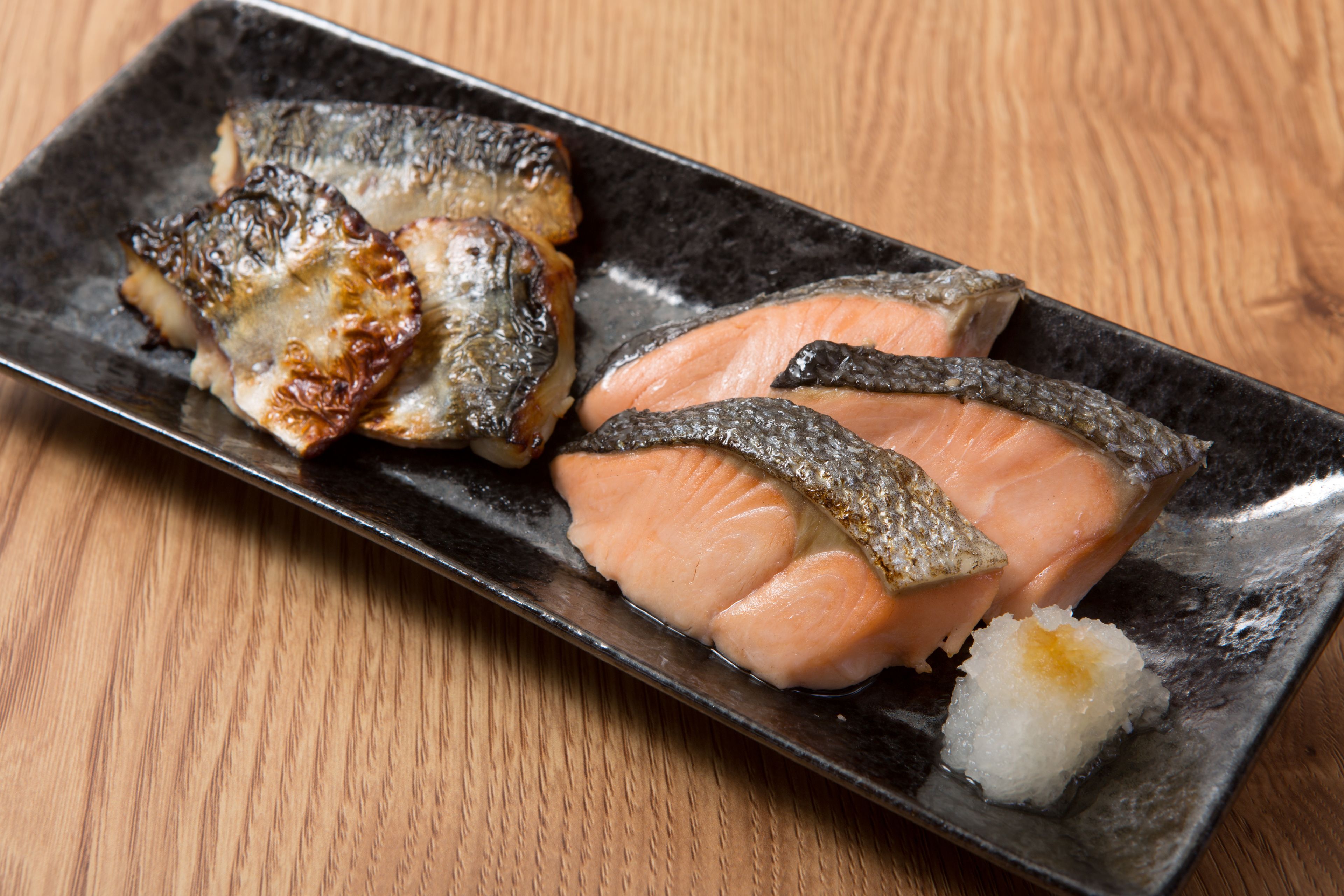 daily buffet breakfast (jpy 1000 per person)