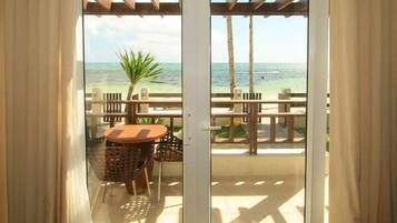 Jade Exclusive Suite | Balcony