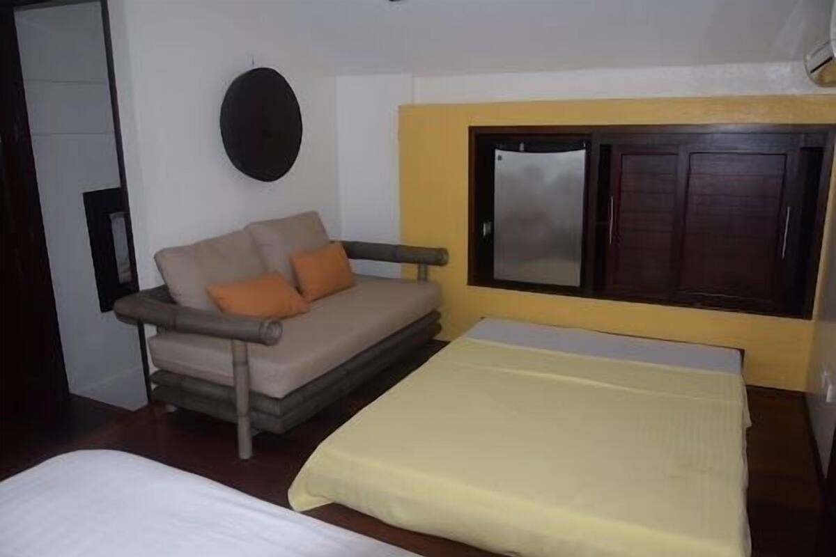 Ruby Superior Villa | In-room safe, rollaway beds (surcharge), WiFi (free)