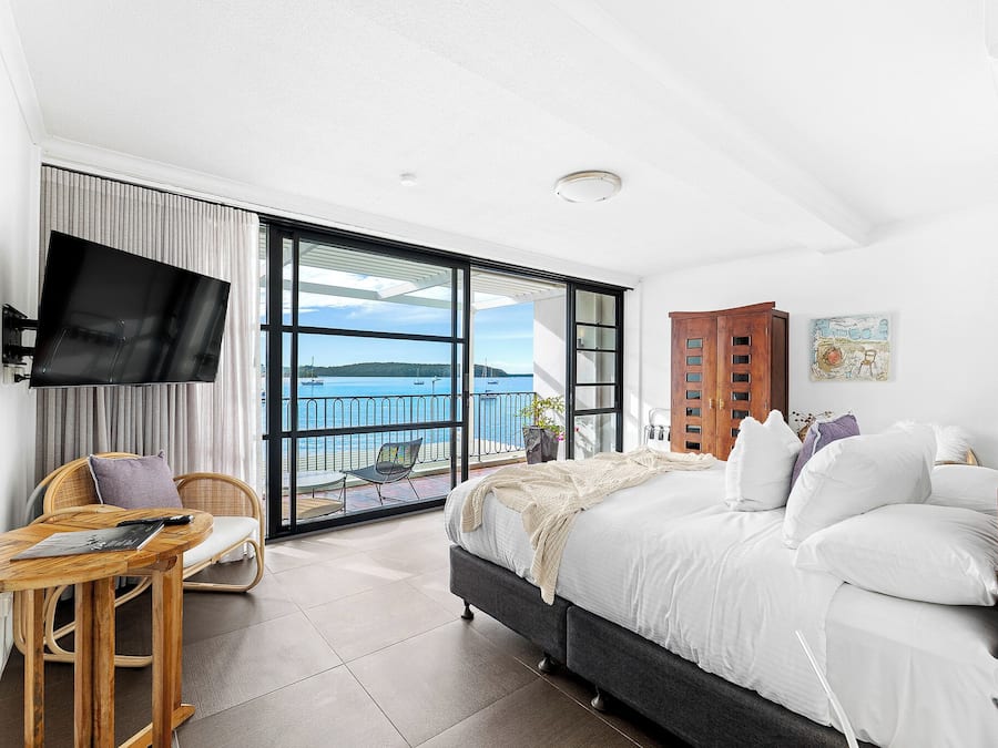 Premium Luxury Waterfront Room | Minibar, individually decorated, individually furnished