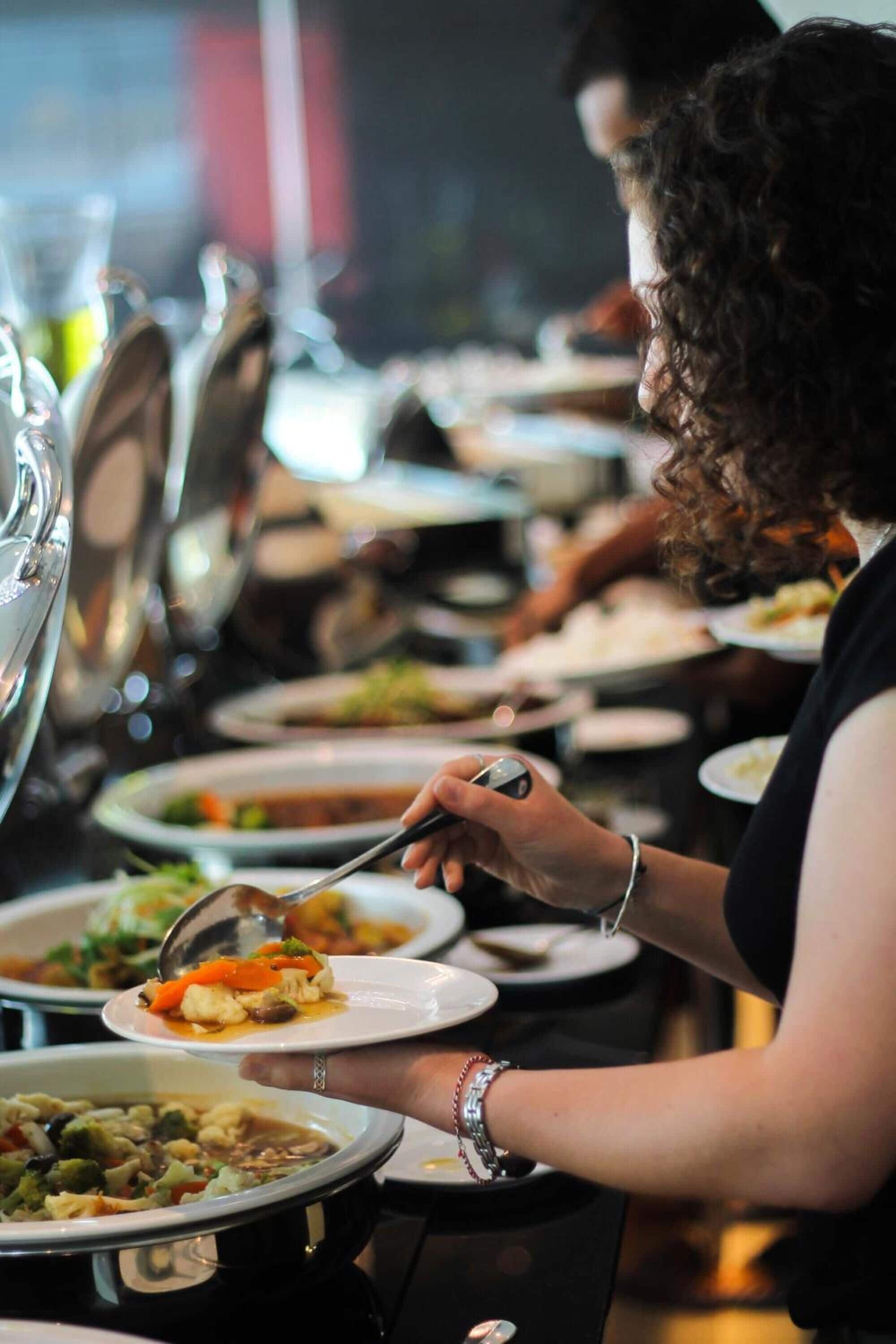 breakfast, lunch, dinner served; international cuisine