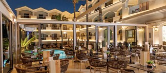Atlantis Hotel