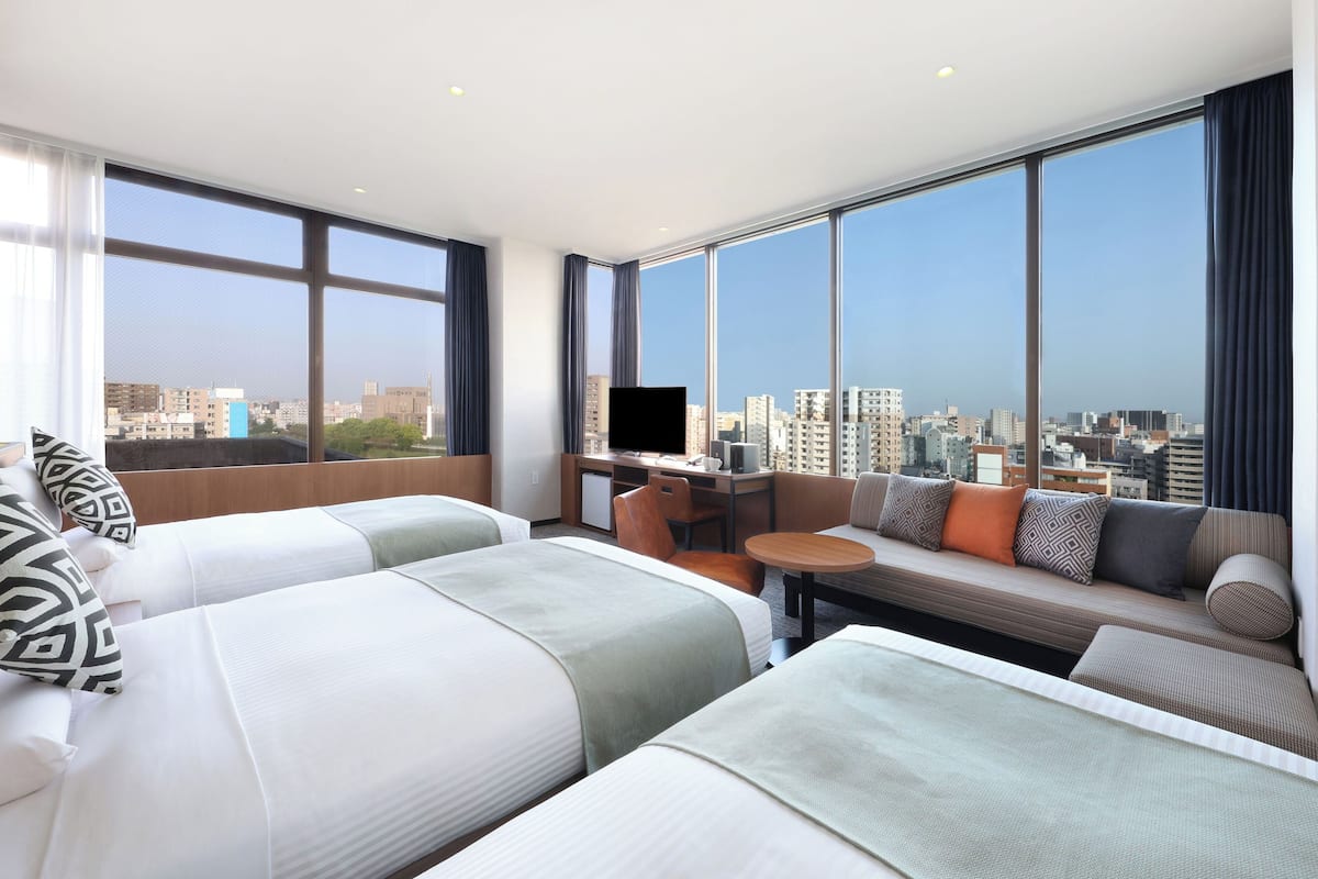 River View Fourth Non-smoking | In-room safe, desk, free WiFi, bed sheets