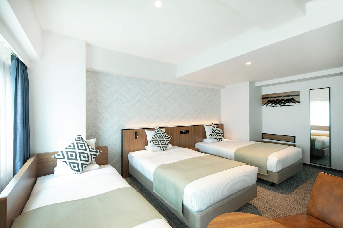 In-room safe, desk, free WiFi, bed sheets