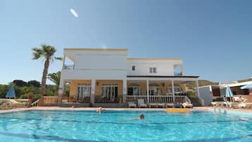 Vue depuis lâhĂ©bergement