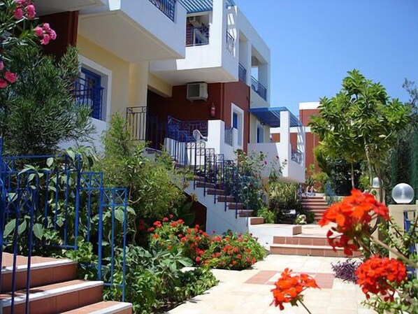 Exterior - Astra Village & Suites Crete (Hersonissos)