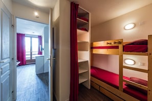 Appartement (Duplex 8) | Chambres insonorisées, Wi-Fi, draps fournis