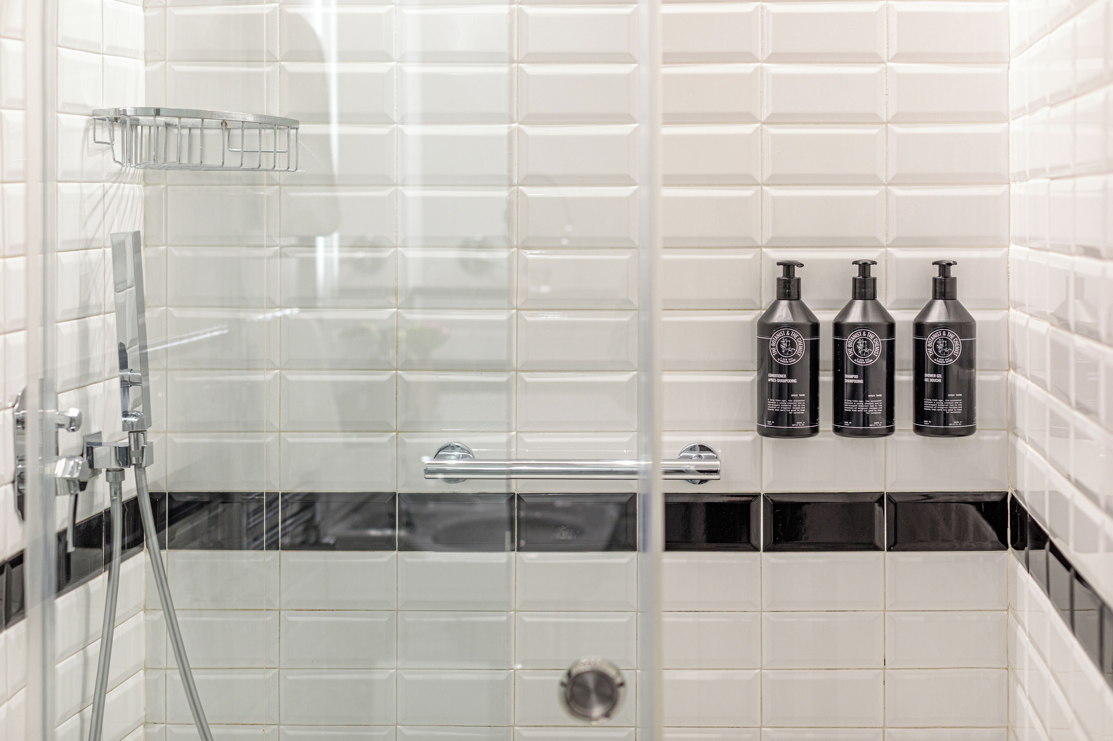 Photo - The Independent Suites