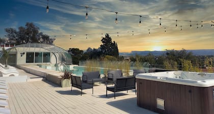 Pinares Panorama Suites & Spa