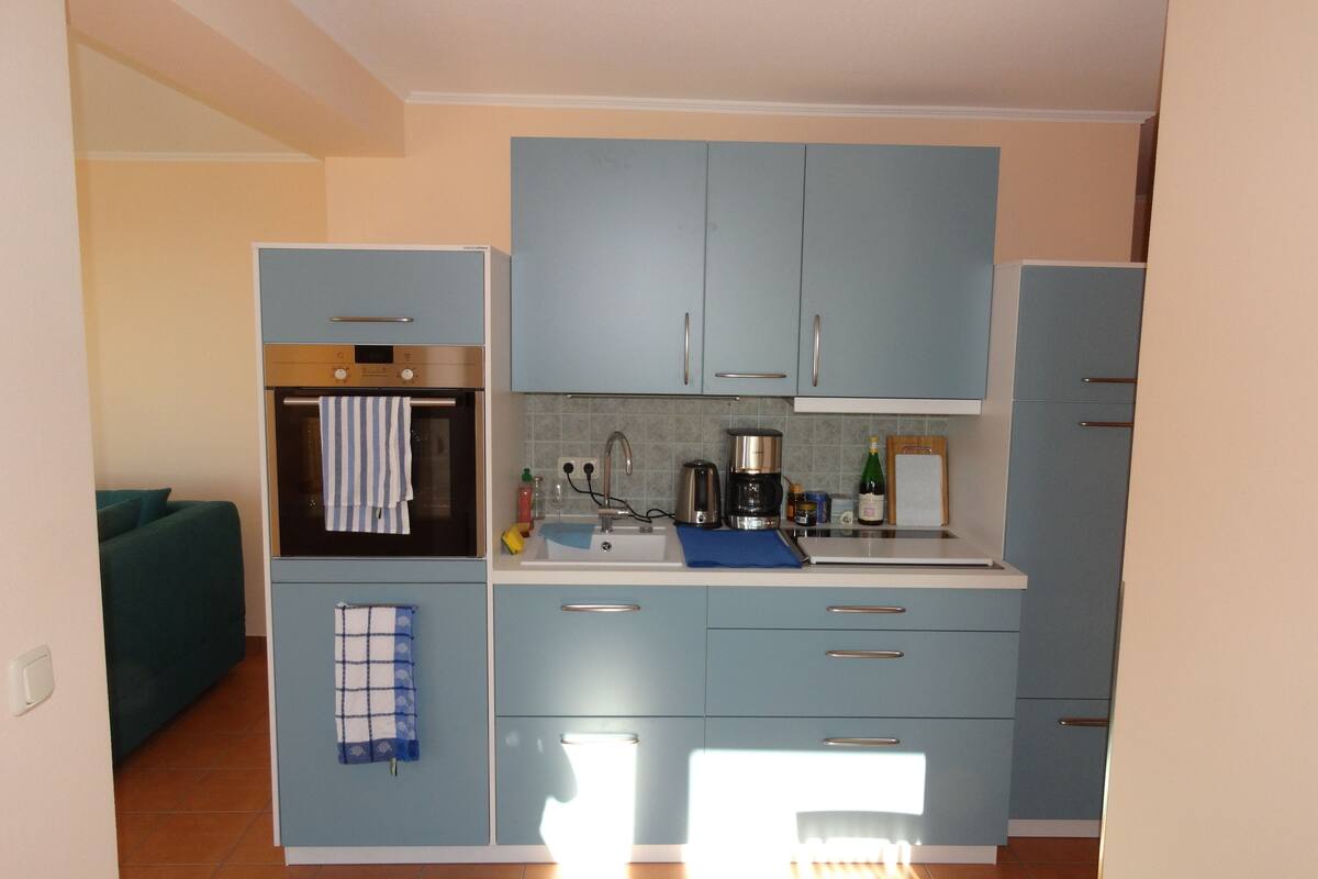 comfort apartment, 1 bedroom, kitchenette, ocean view (guesthouse - 300m from main building) | private kitchenette