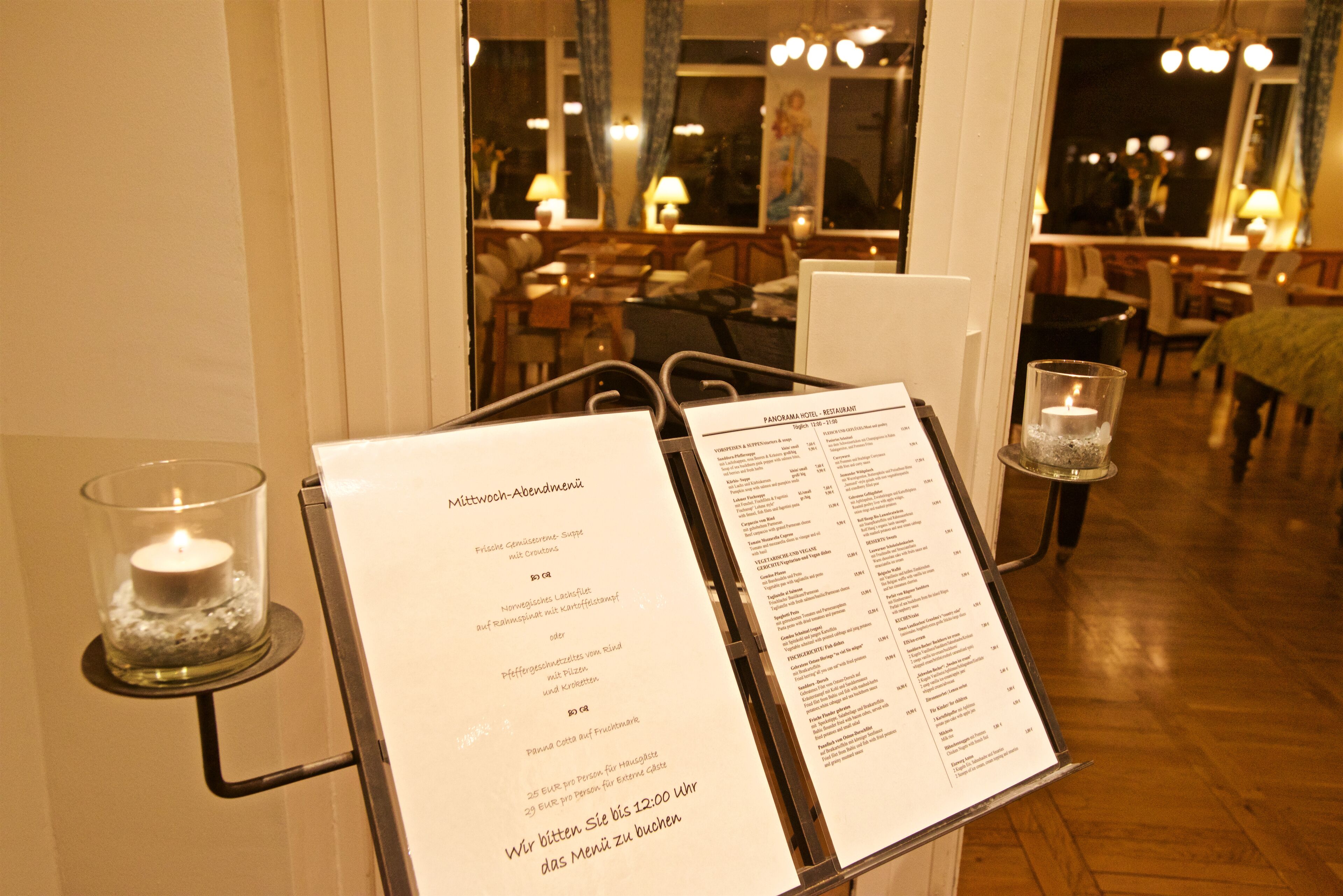 breakfast, lunch, dinner served; regional cuisine, sea views