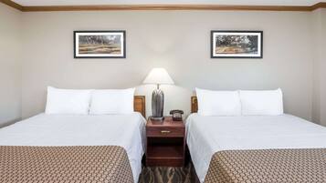 Een bureau, gratis babybedden