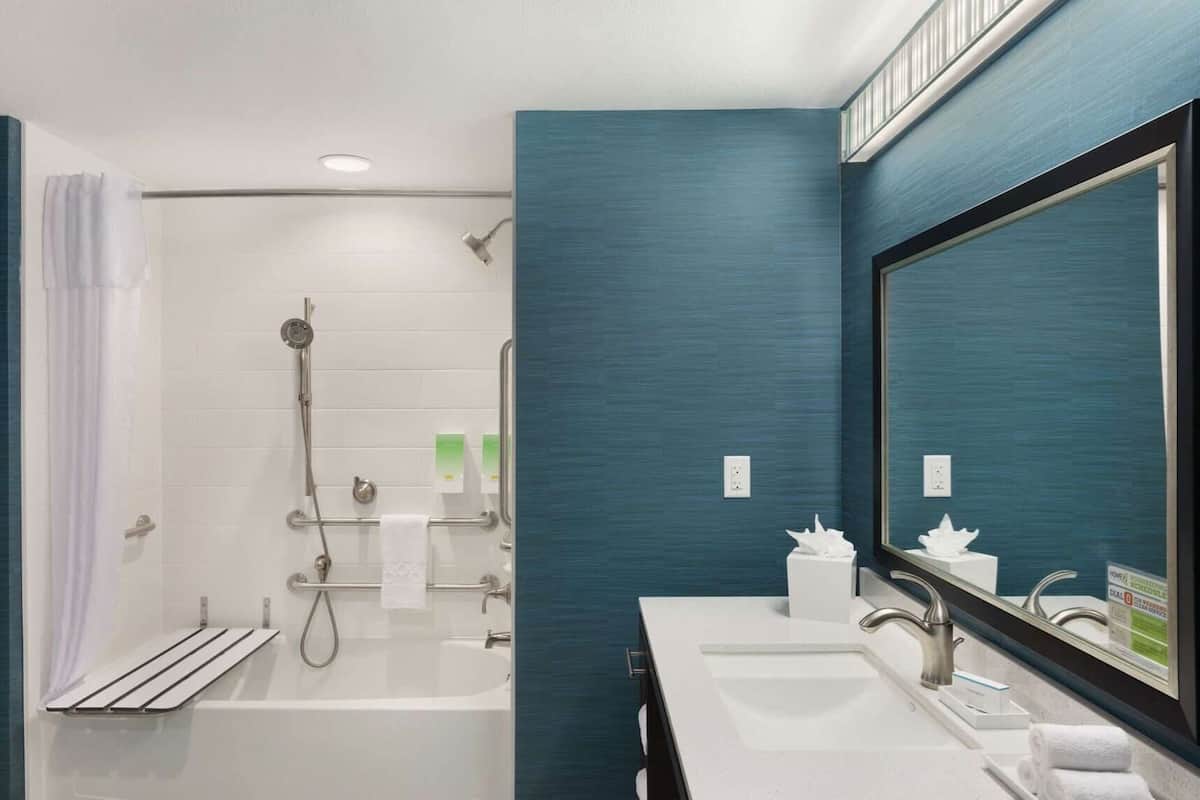 Free toiletries, hair dryer, towels