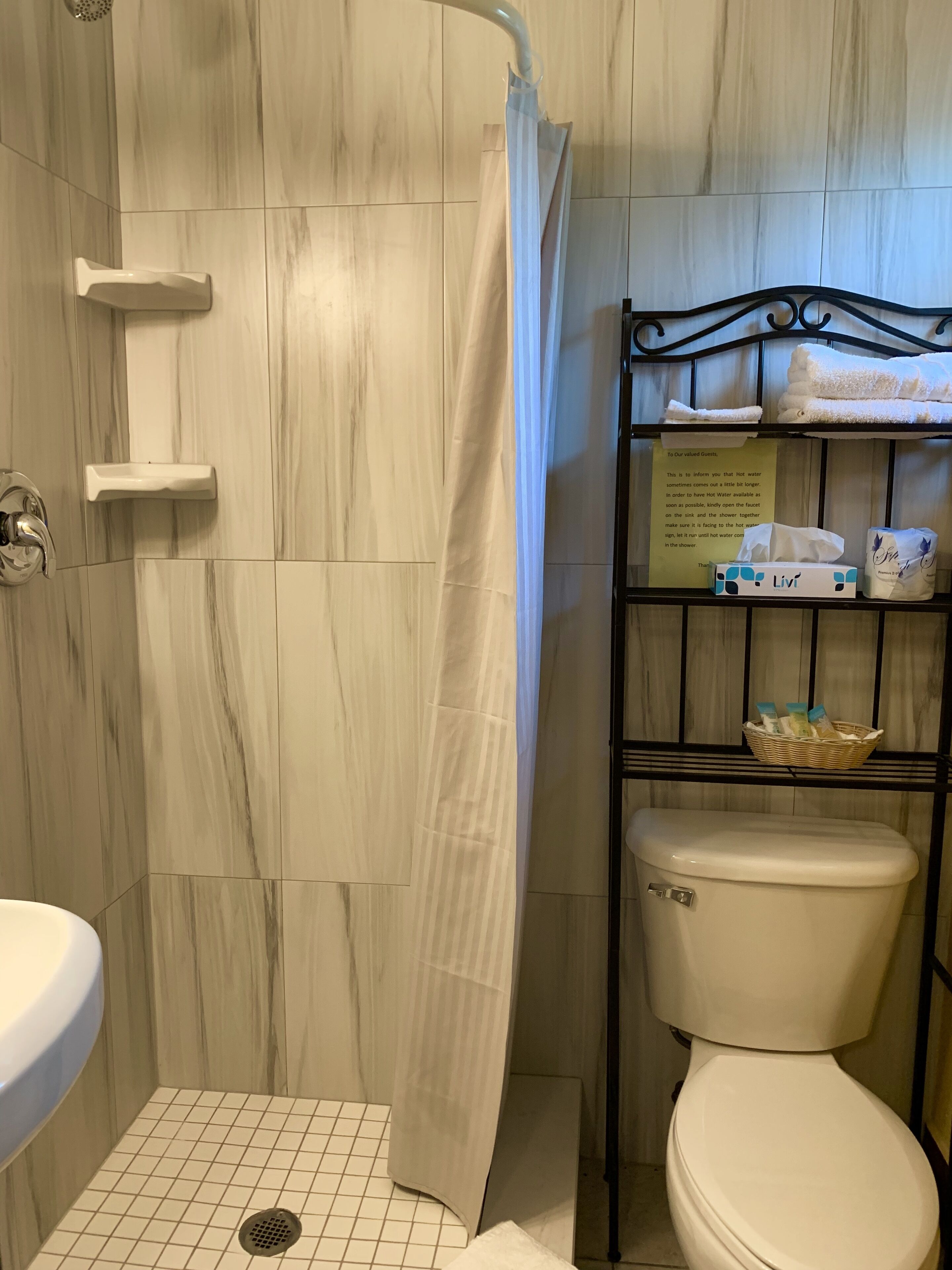 Foto - Lakeside Inn and Cafe