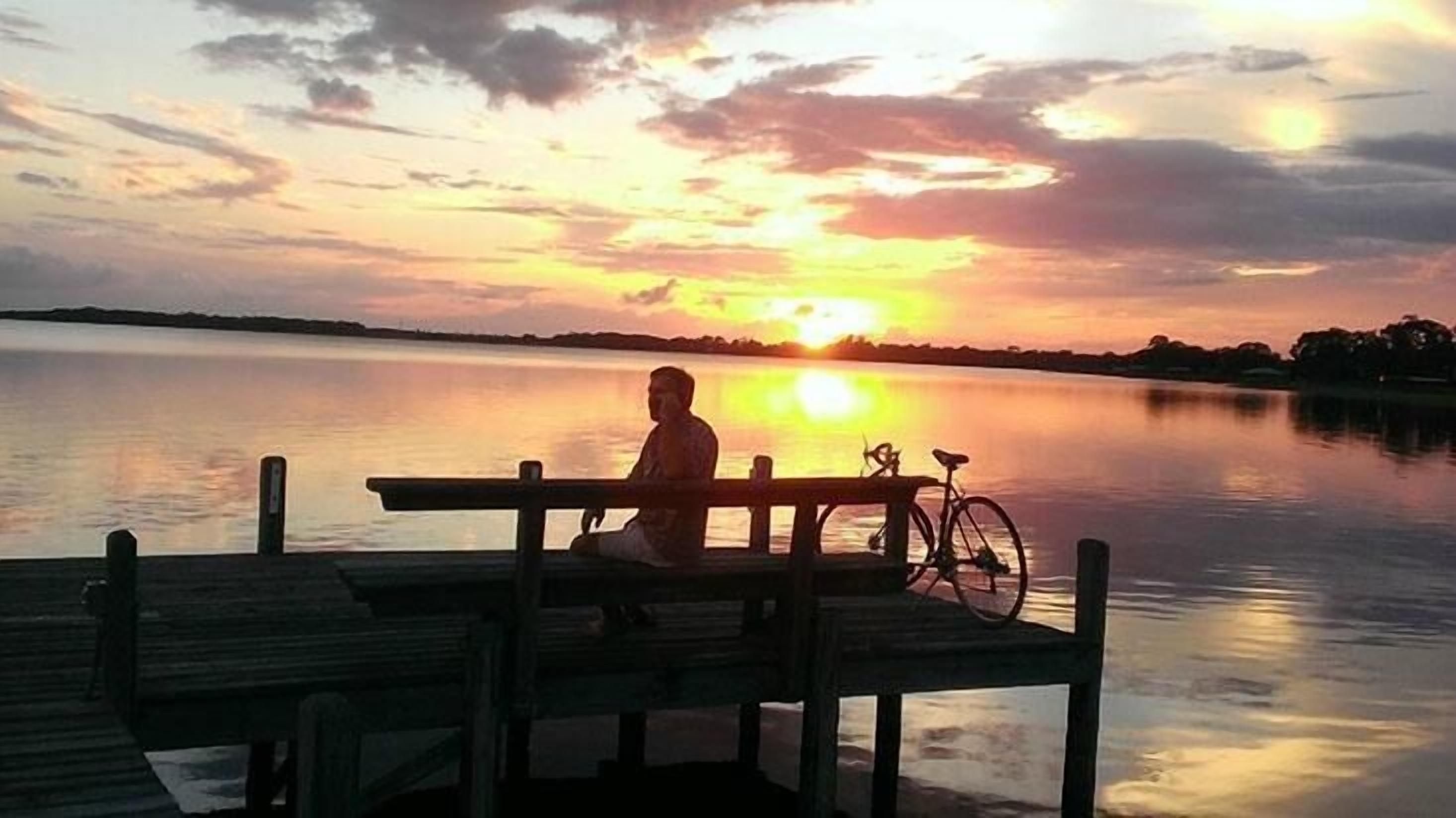 Foto - Lakeside Inn and Cafe