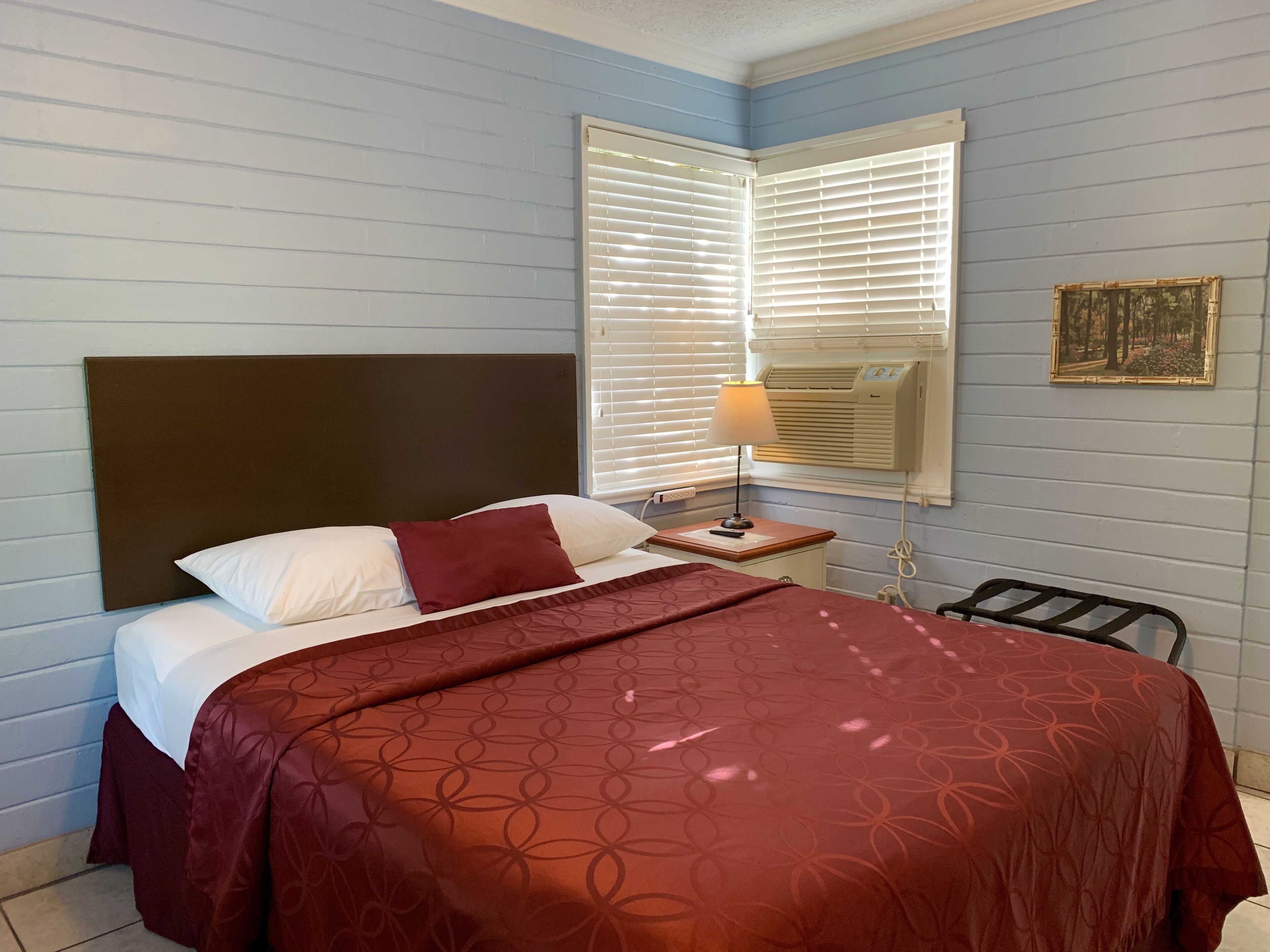 Foto - Lakeside Inn and Cafe