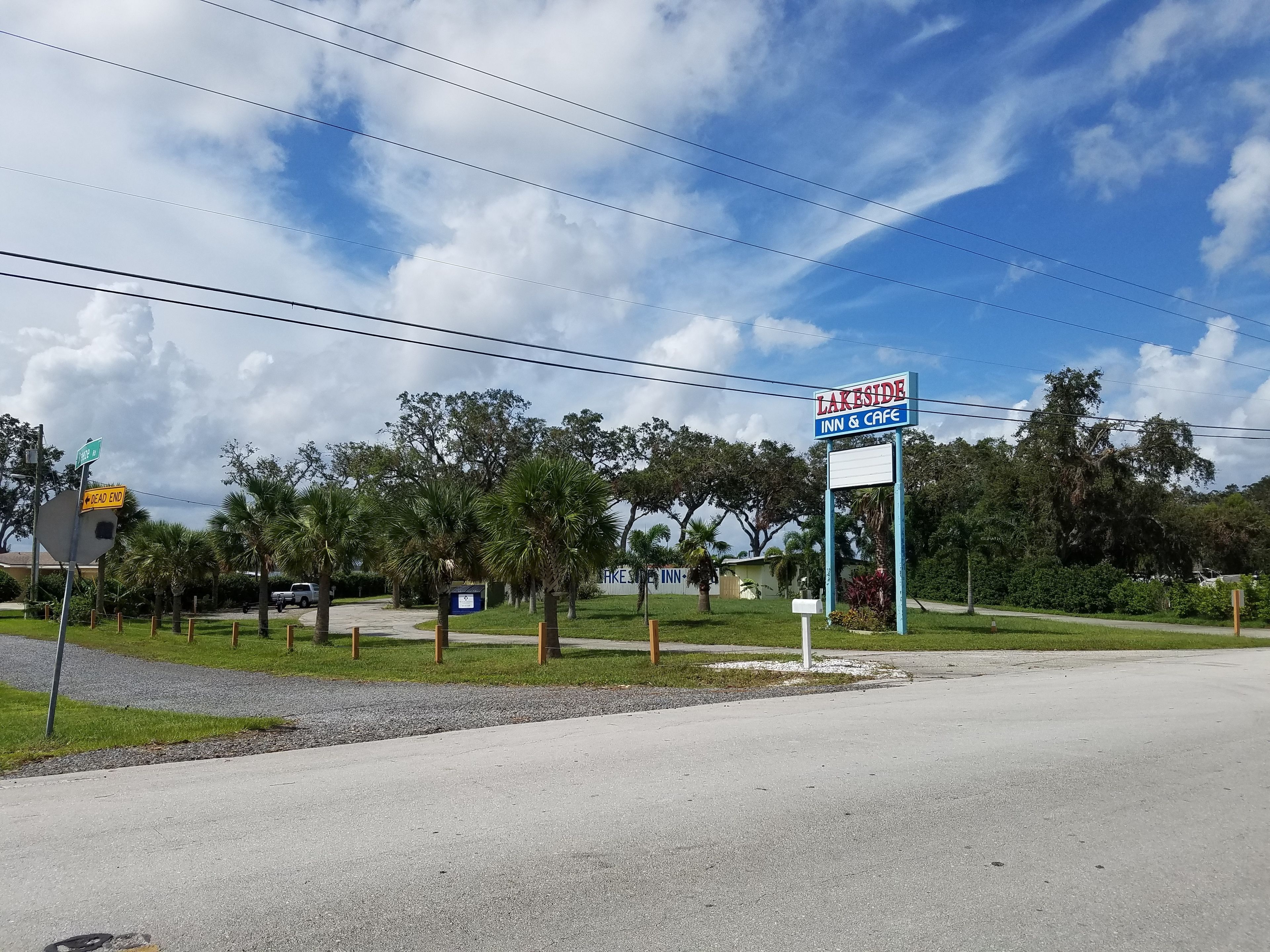 Foto - Lakeside Inn and Cafe