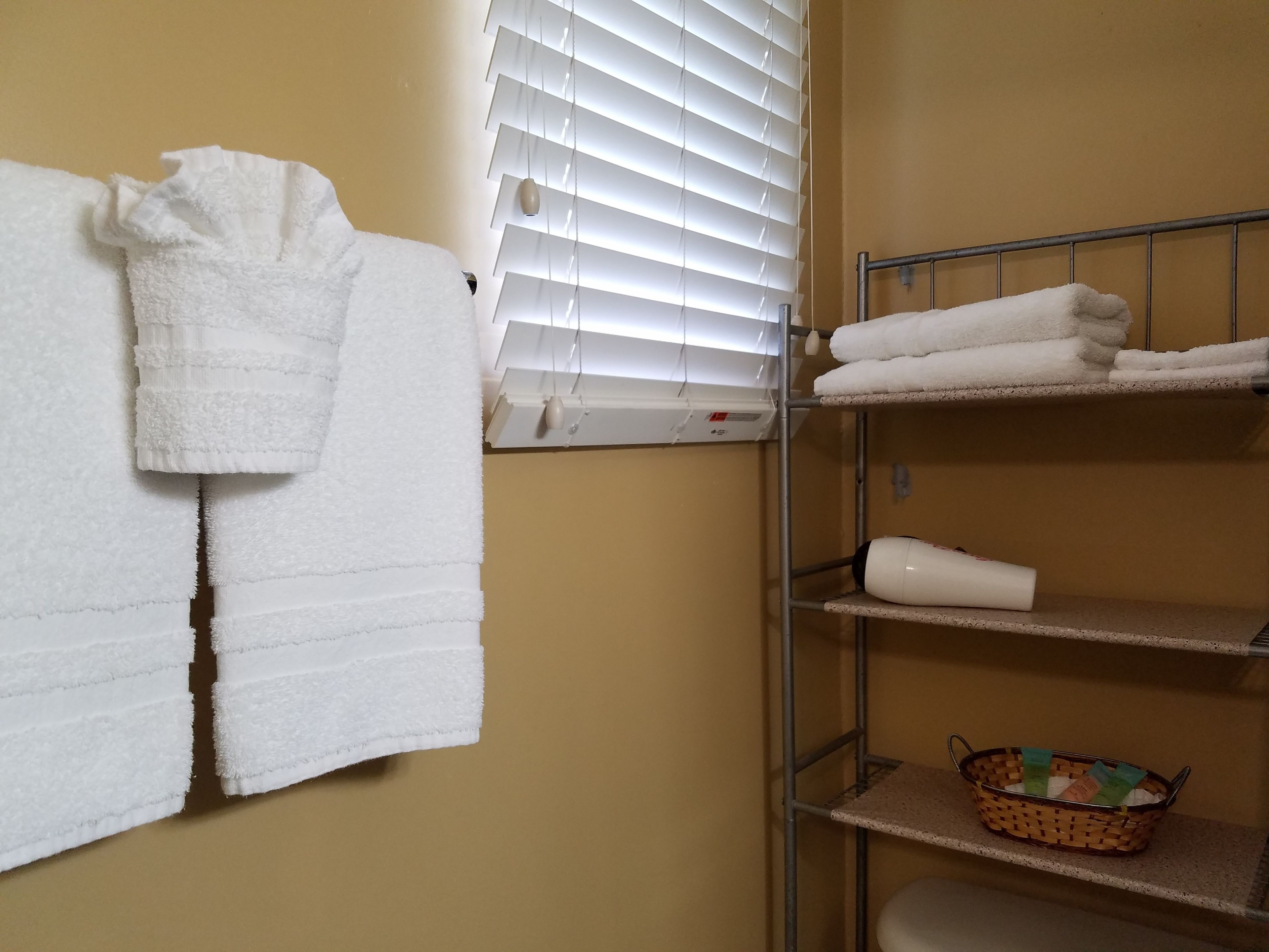 Foto - Lakeside Inn and Cafe