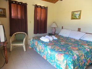 Individually furnished, free WiFi, bed sheets