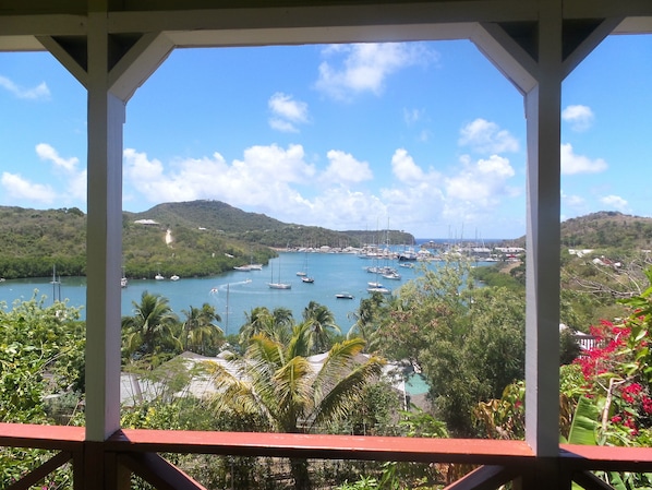 Quang cảnh từ phòng