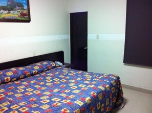 Habitación estándar | Caja de seguridad en la habitación y wifi gratis 