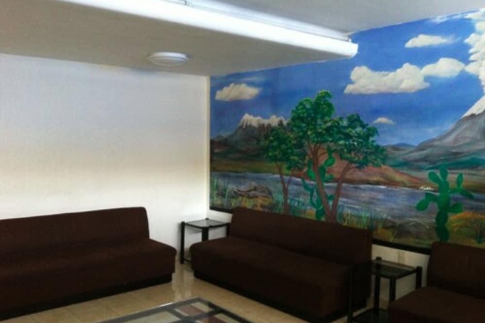 Hotel Dos Naciones