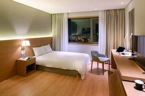 Premier Family Ondol Room | Premium bedding, free minibar, in-room safe, individually furnished