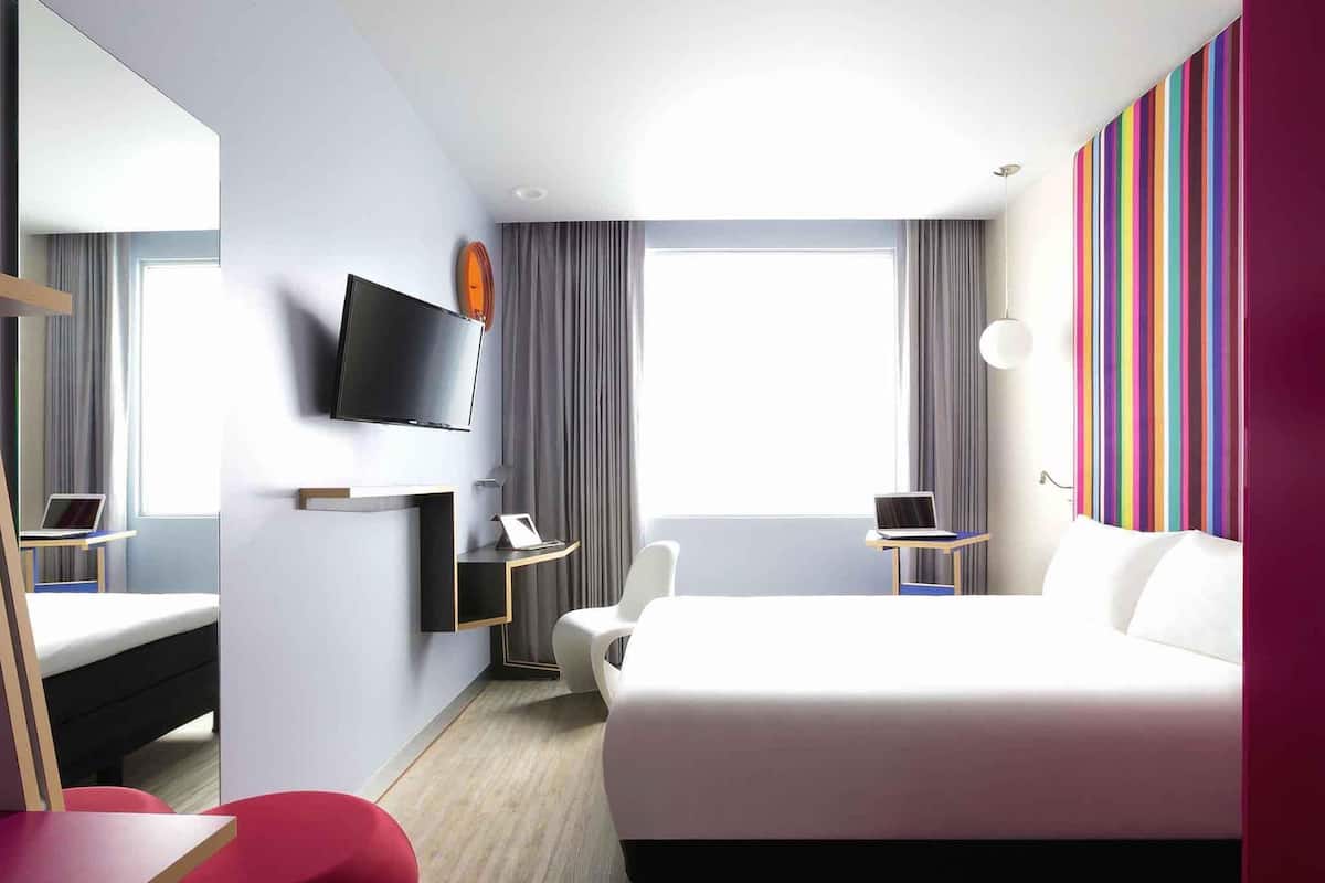 Standard Double Room, 1 Double Bed | Memory foam beds, individually decorated, desk, laptop workspace