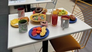 每日付費供應歐陸早餐