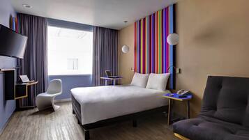 Suite, 1 Double Bed with Sofa bed