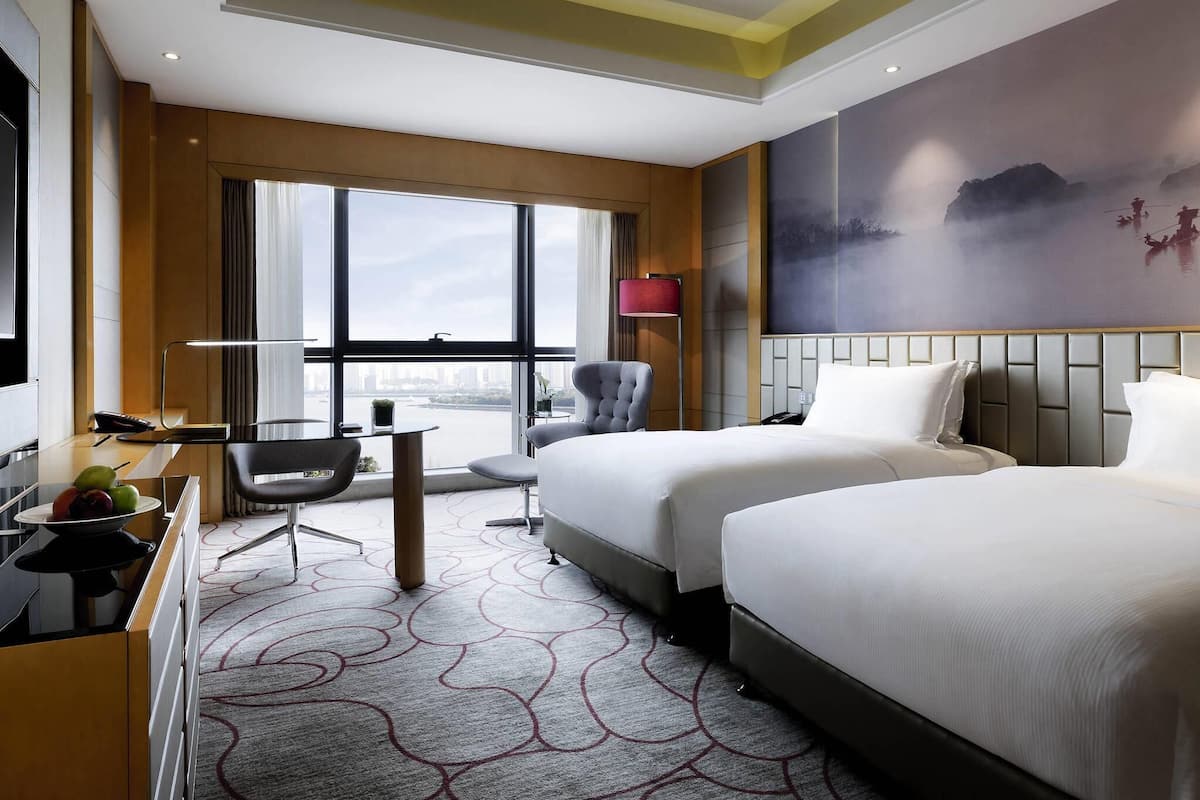 1 bedroom, minibar, in-room safe, desk