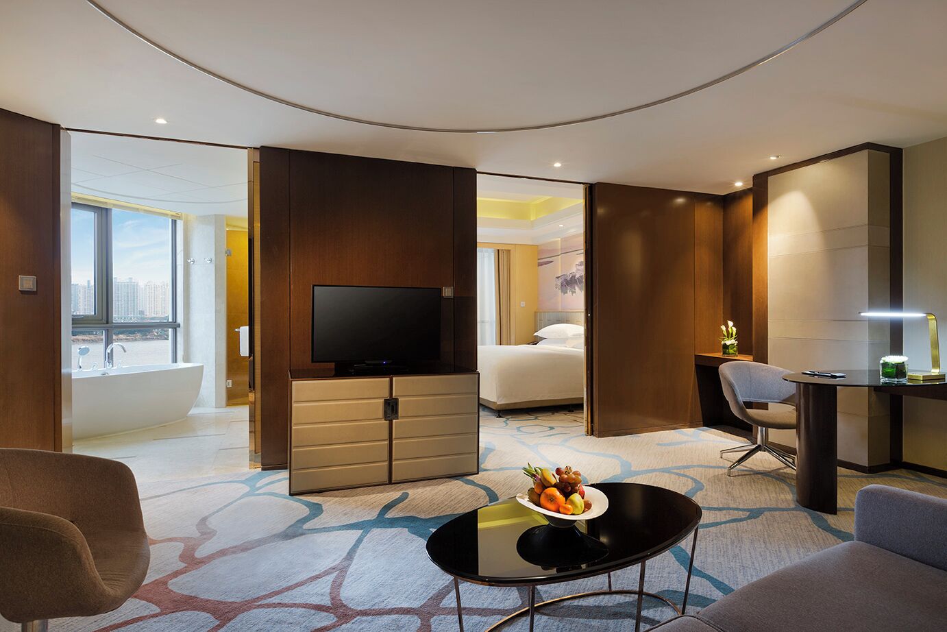 Minibar, in-room safe, desk, laptop workspace