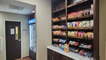 Snack bar