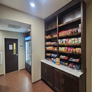 Snack bar - Sleep Inn & Suites Jourdanton - Pleasanton (Jourdanton)