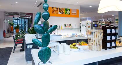 Holiday Inn Express Toulon - Est by IHG