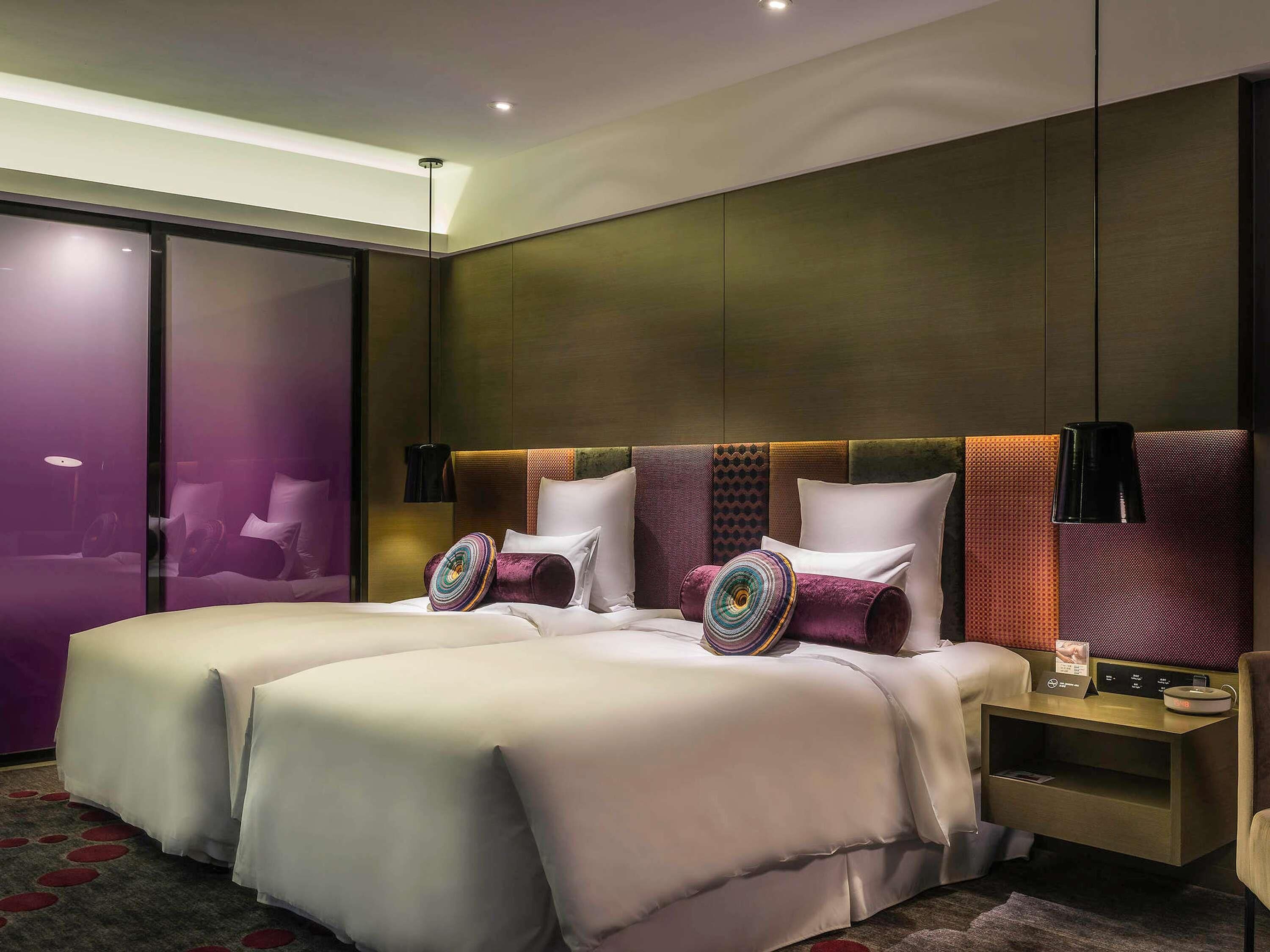 1 bedroom, minibar, in-room safe, desk