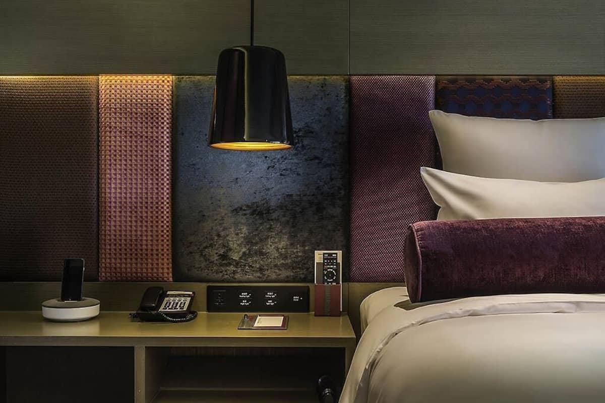 Superior Room, 1 King Bed | 1 bedroom, minibar, in-room safe, desk