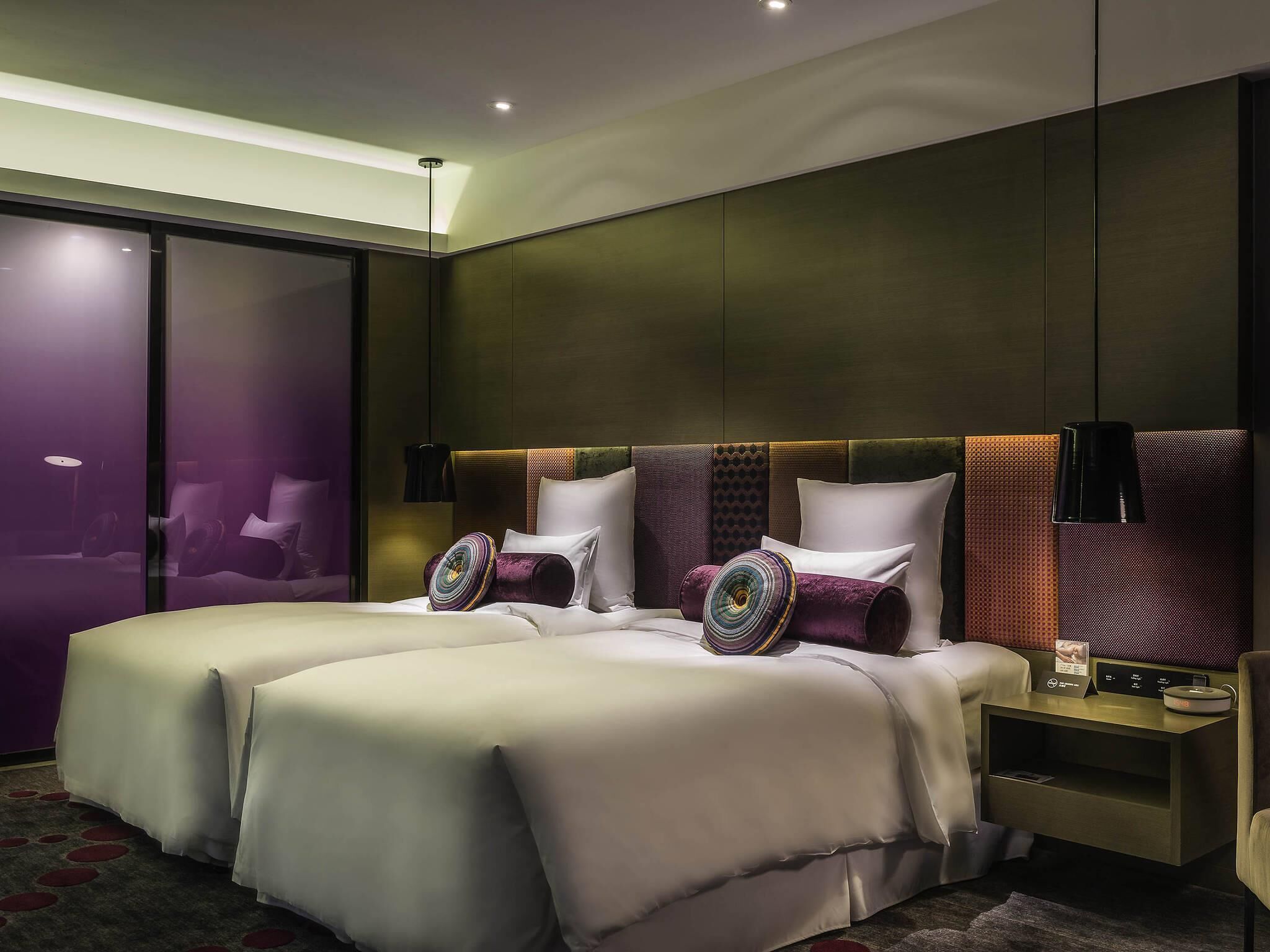 1 bedroom, minibar, in-room safe, desk