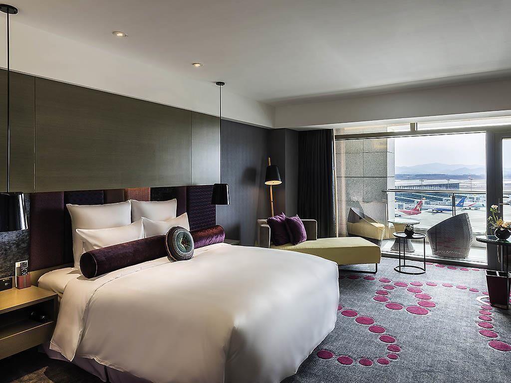 Deluxe Room, 1 King Bed