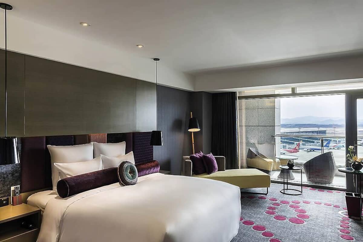 Deluxe Room, 1 King Bed