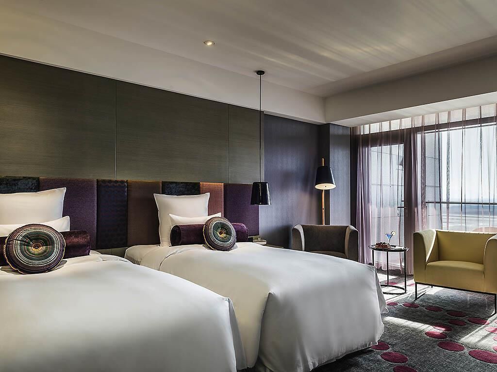 Quarto executivo, 2 camas de solteiro | 1 quarto, frigobar, cofres nos quartos, escrivaninha