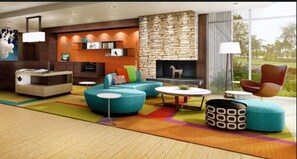Lobby - Fairfield Inn & Suites St. Louis Pontoon Beach/Granite City (Granite City)