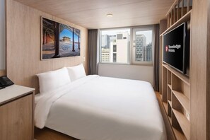 Seprai premium, selimut bulu angsa, bantalan ekstra lembut, dan brankas