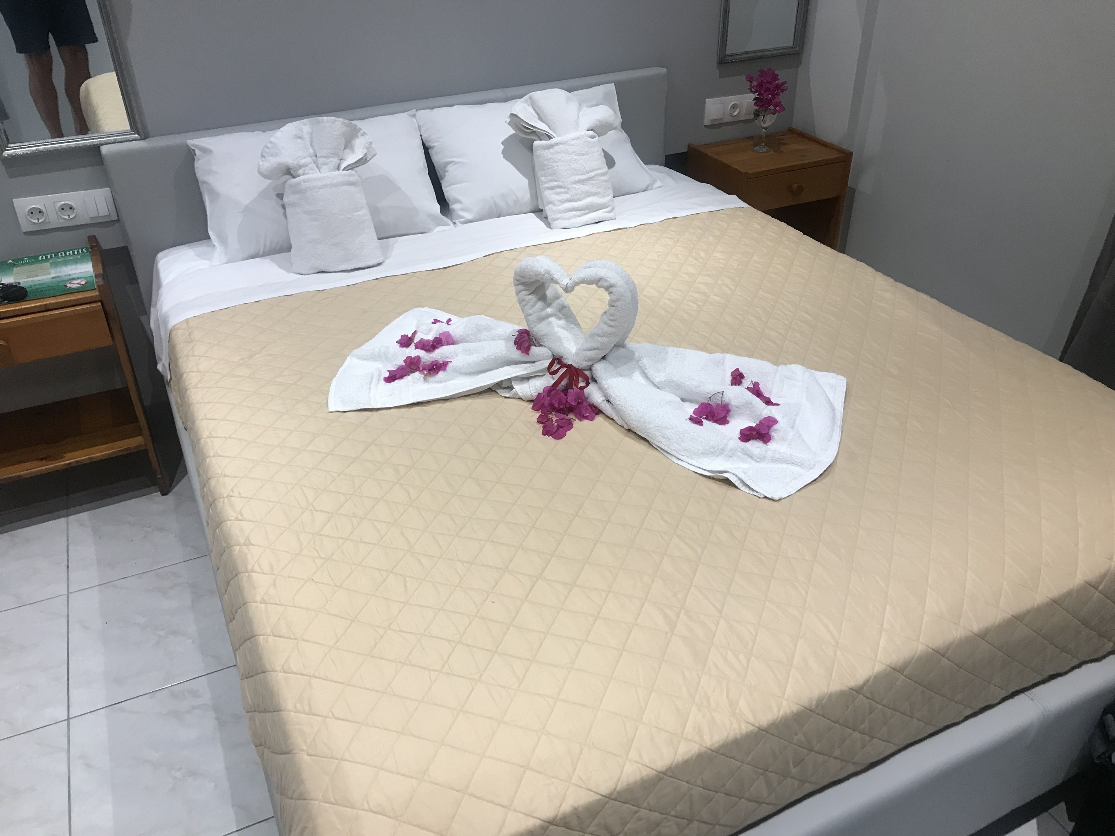 studio, sea view | in-room safe, free wifi, bed sheets